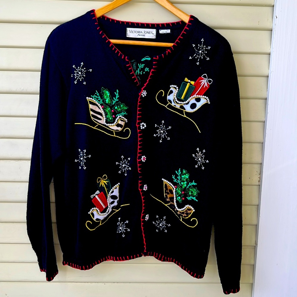 Victoria Jones  Christmas sweater Petite